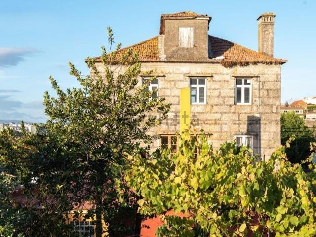 Casa en venta en Coruxo, Vigo