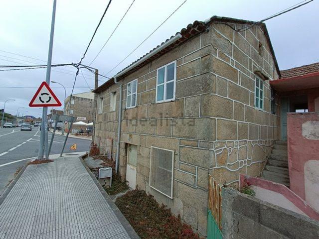 Casa en venta en Vigo, A Longra