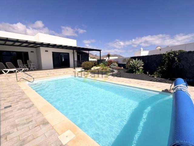 Casa en venta en Playa Blanca, Yaiza