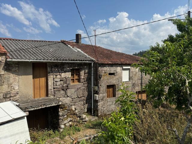 Casa en venta en Crecente, A Estrada