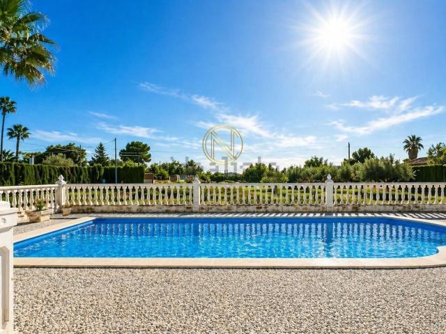 Casa en venta en el Baix Vinalopó, Valencia