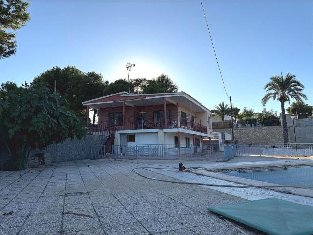 Casa en venta en Polígono Industrial Catxapets, Crevillent
