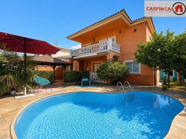 Casa en venta en la Gavina, Garraf