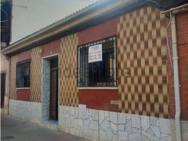 Casa en venta en Daimiel, Castilla-La Mancha