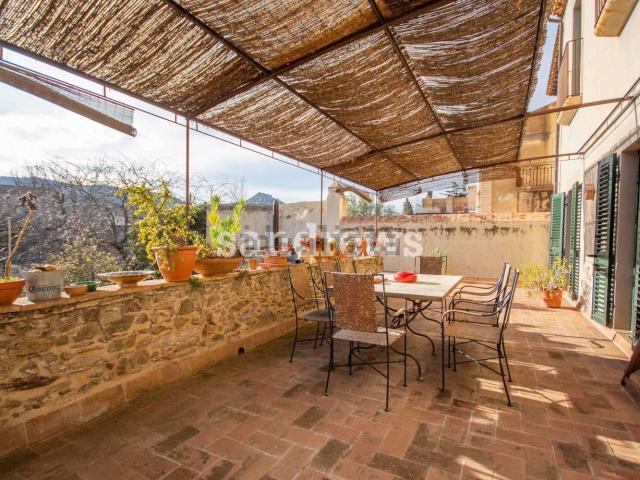 Casa en venta en Darnius, Girona
