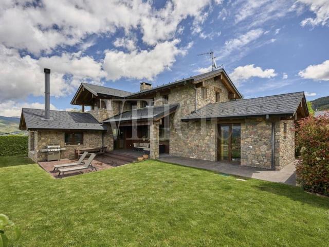 Casa en venta en Das, Girona