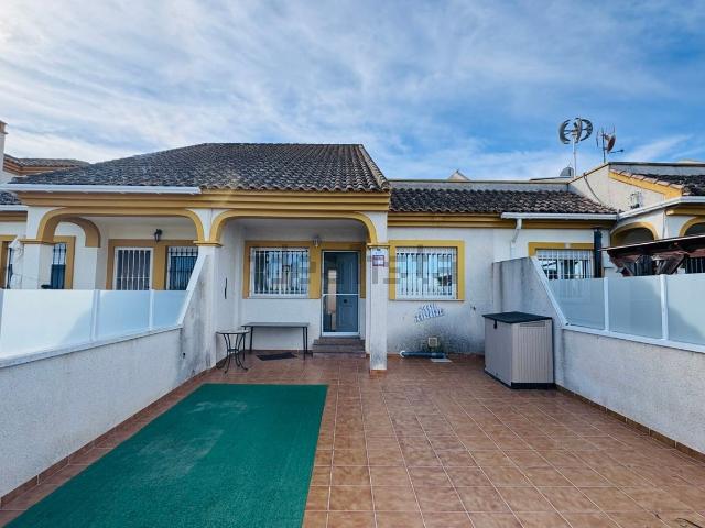 Casa en venta en el Baix Segura / La Vega Baja, Valencia