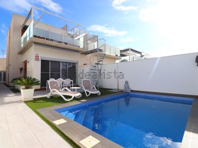 Casa en venta en Daya Vieja, Valencia