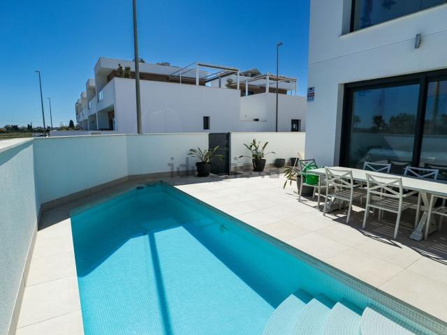 Casa en venta en el Baix Segura / La Vega Baja, Valencia
