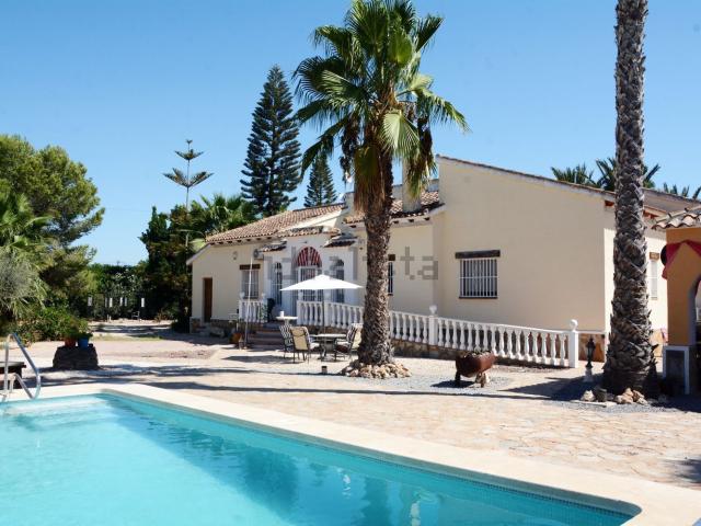 Casa en venta en el Baix Segura / La Vega Baja, Valencia