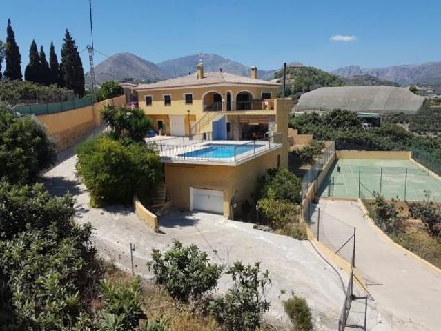 Casa en alquiler en Callosa D'en Sarrià
