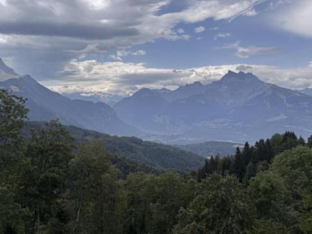Haus mieten in Ollon (VS), Waadt