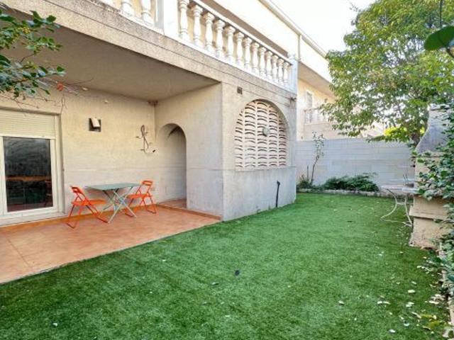 Casa en venta en Velilla De San Antonio, Madrid