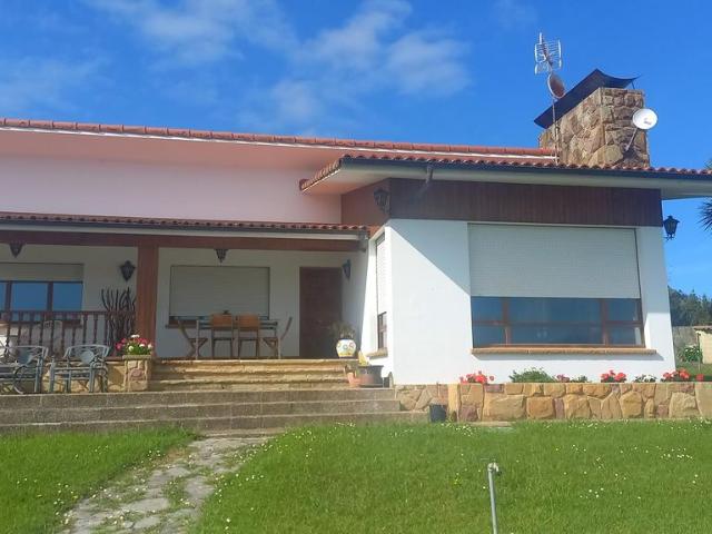 Chalet en venta en Villaviciosa, Asturias