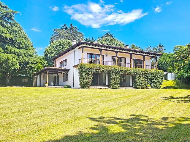 Chalet en venta en Gijón, Asturias