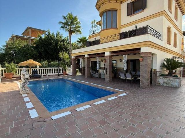 Chalet en venta en Coín, Málaga