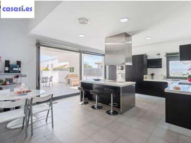 Casa en venta en Comarca de la Vega de Granada, Andalucía