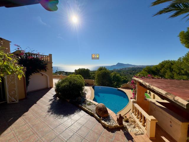 Casa en venta en la Marina Baixa, Valencia