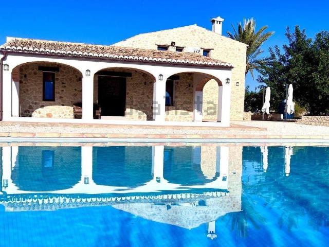 Casa en alquiler en la Marina Alta, Valencia