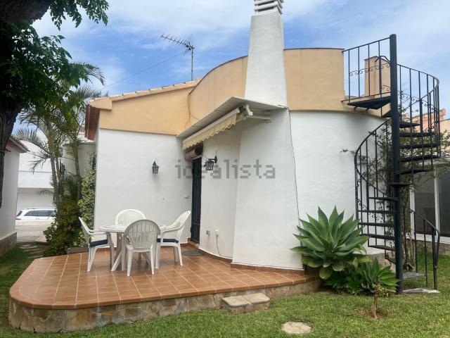 Casa en alquiler en les Rotes, la Marina Alta