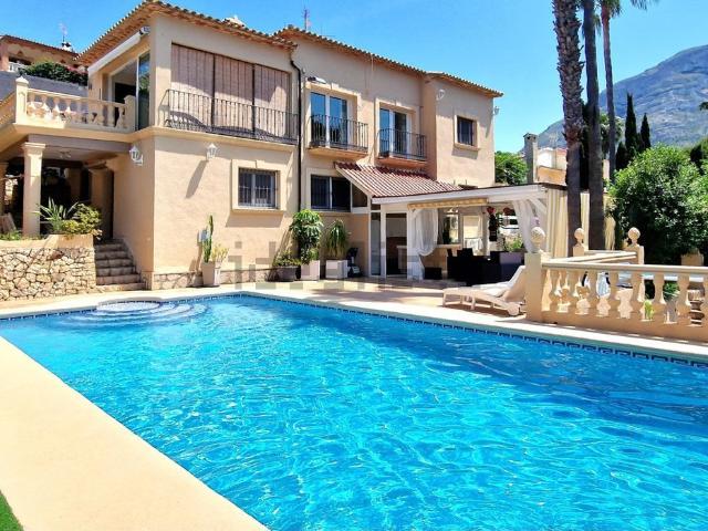 Casa en venta en les Rotes, la Marina Alta