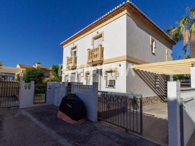 Casa en alquiler en Barri Saladar, la Marina Alta
