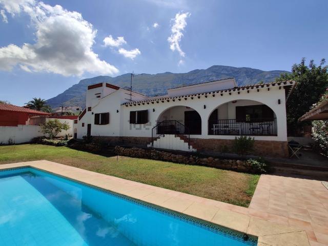 Casa en alquiler en Montgó, la Marina Alta