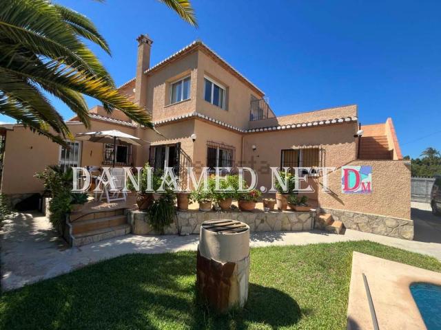 Casa en venta en les Marines, la Marina Alta