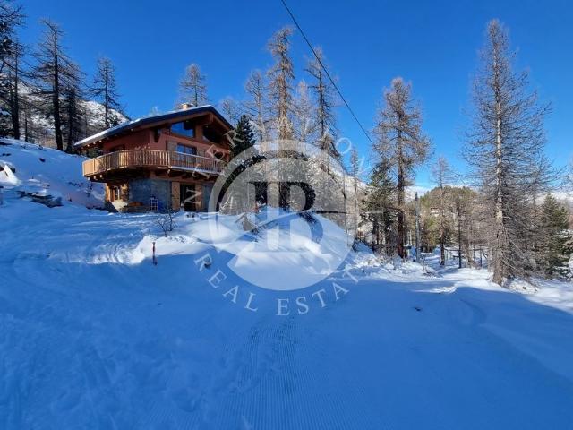 Villa Indipendente in vendita a Sestriere, Torino