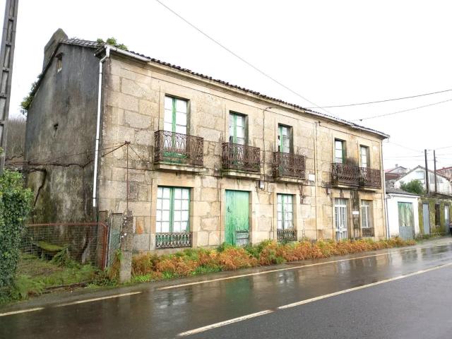 Casa en venta en Dodro, A Coruña