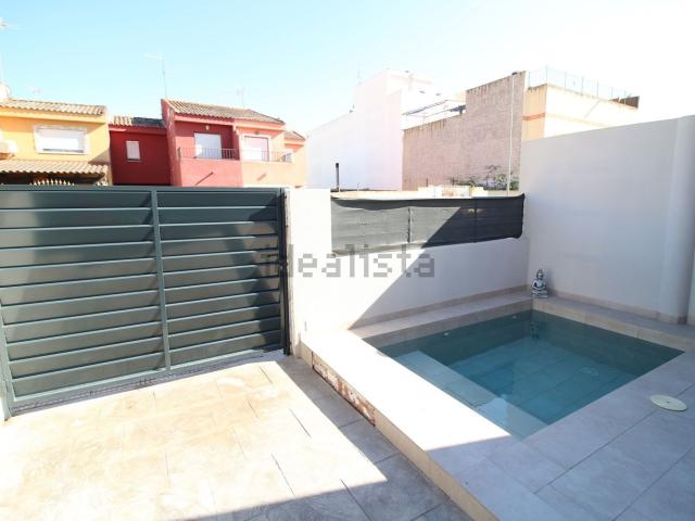 Casa en venta en Dolores, Valencia