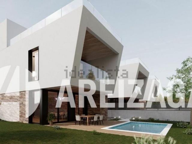 Casa en venta en Mendebaldea, Donostia-san Sebastián