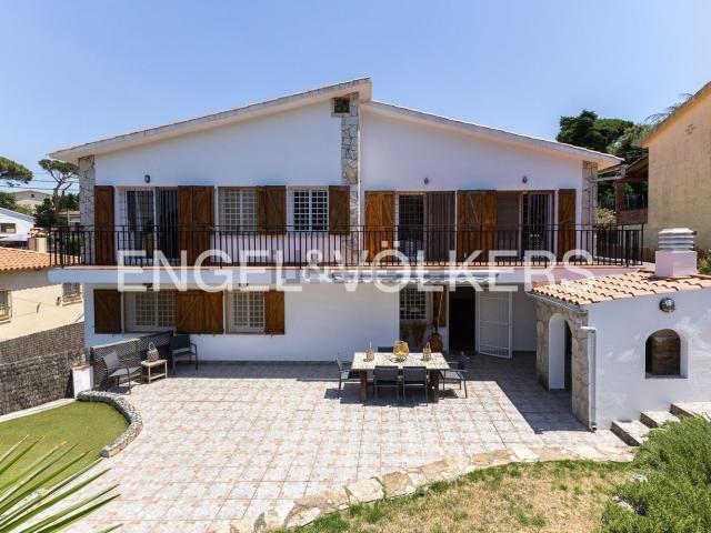 Casa en venta en Can Massuet del Far i el Far, Maresme