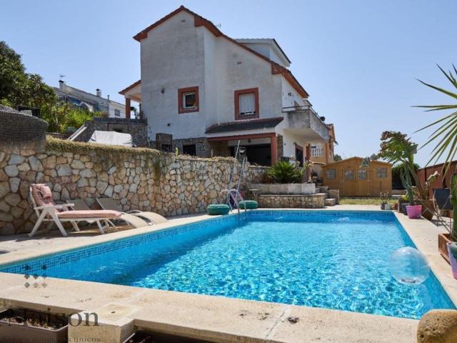 Casa en venta en Can Massuet del Far i el Far, Maresme