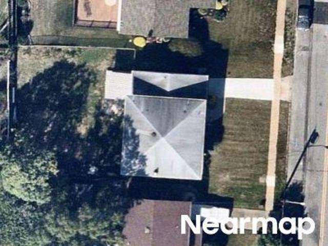 House for sale in Woodbridge, New Jersey