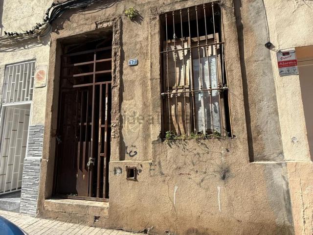 Casa en venta en Sant Oleguer, Sabadell