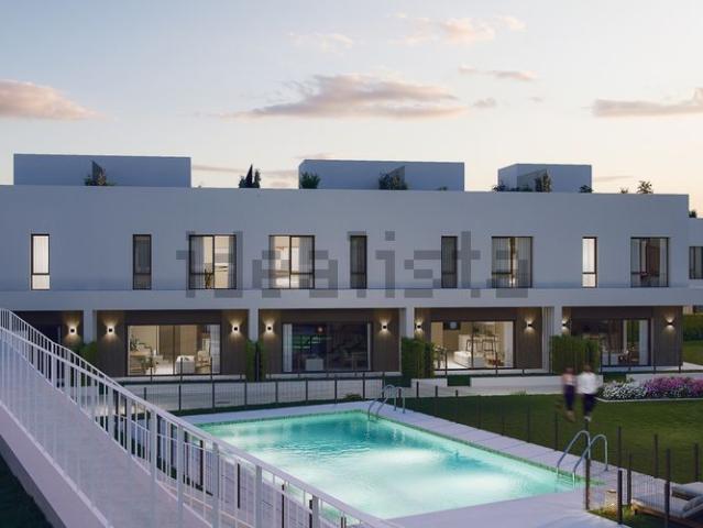 Casa en venta en Puerto de la Torre, Málaga-Costa del Sol