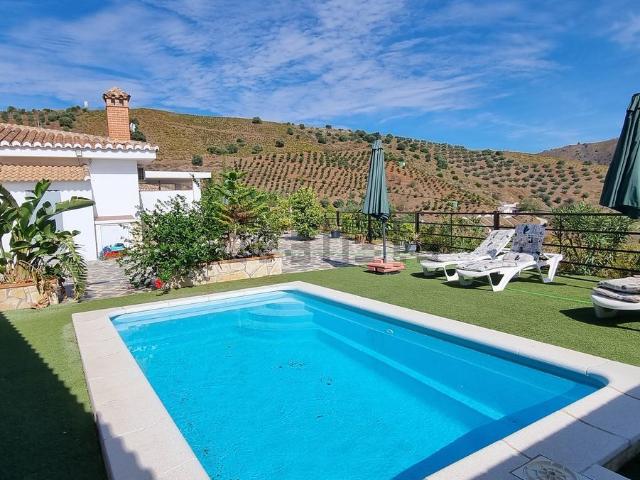 Casa en alquiler en La Axarquía, Andalucía