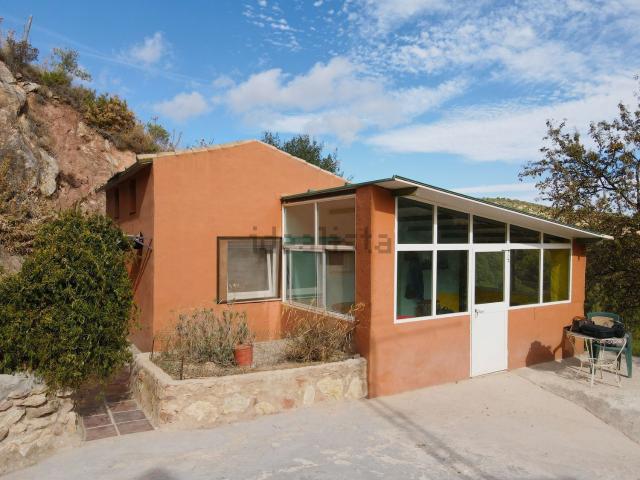 Casa en venta en El Burgo