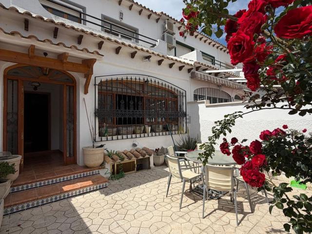 Casa en venta en Urbanització L'Almadrava, l'Alacantí