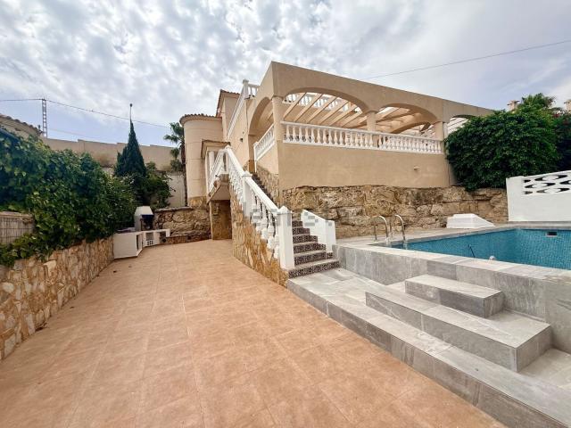 Casa en venta en Urbanització L'Almadrava, l'Alacantí