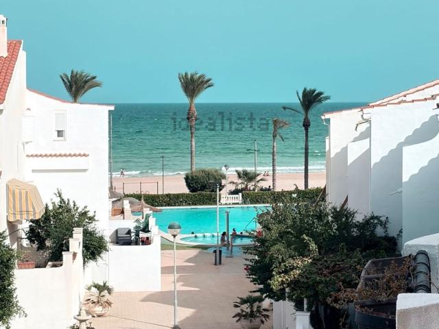 Casa en alquiler en Platja de Mutxavista, l'Alacantí