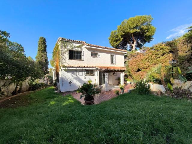 Casa en venta en Este, Málaga-Costa del Sol
