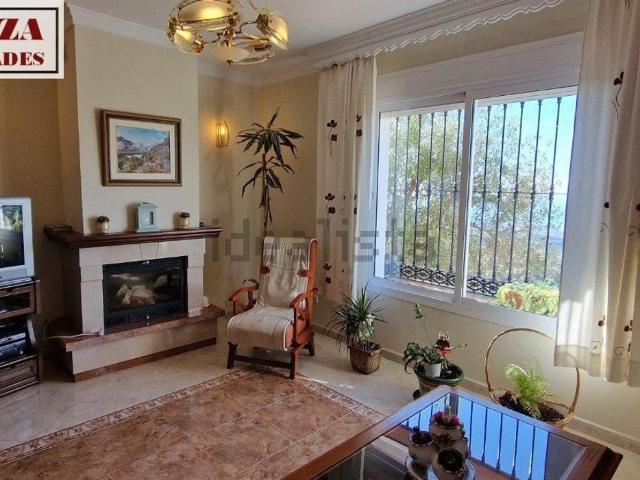 Casa en venta en Este, Málaga-Costa del Sol