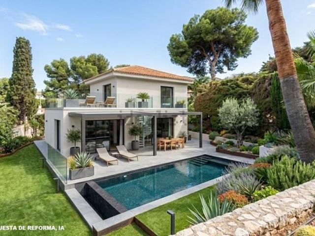 Casa en venta en Este, Málaga-Costa del Sol