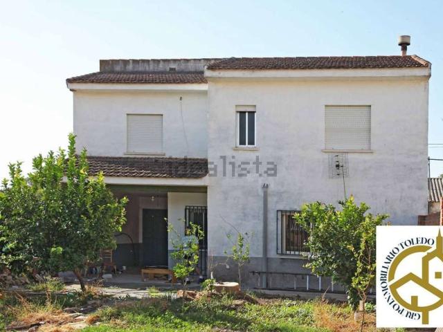 Casa en venta en El Carpio De Tajo, Toledo