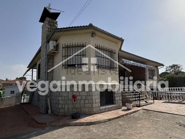 Casa en venta en El Casar De Escalona, Toledo