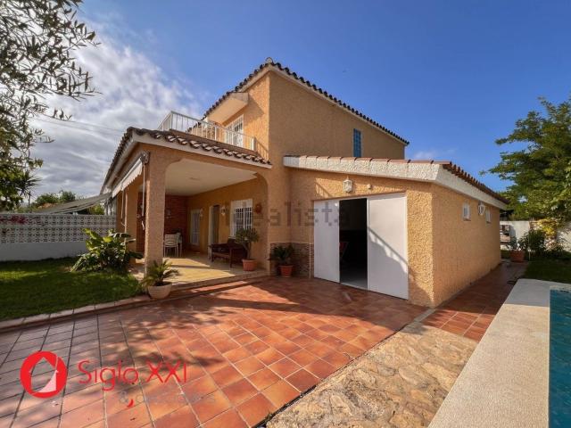 Casa en venta en la Plana Alta, Valencia