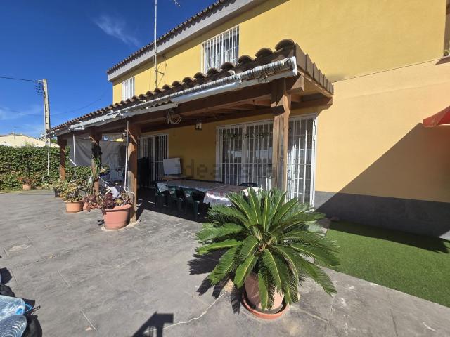 Casa en venta en la Plana Alta, Valencia
