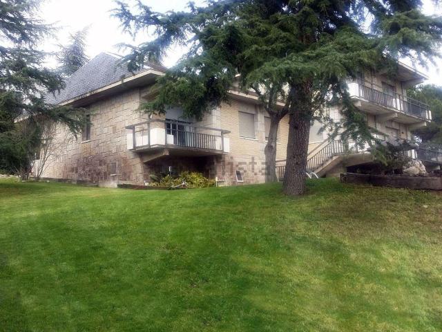 Casa en venta en Torrelodones, Urbanización El Monte I y II